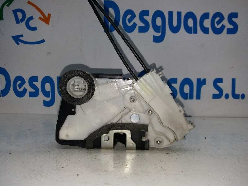 Recambio de cerradura puerta delantera izquierda para toyota prius (nhw30) advance referencia OEM IAM 6904052340  