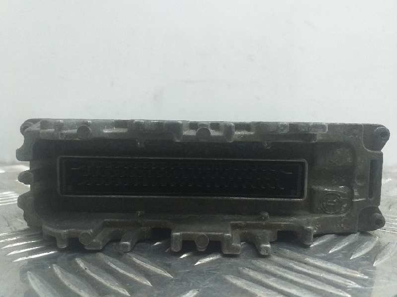 Recambio de centralita motor uce para renault kangoo (f/kc0) alize referencia OEM IAM 0281001878 820059887 HOM7700109062