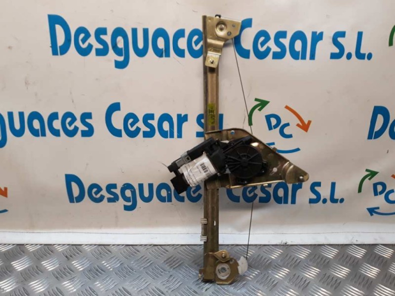 Recambio de elevalunas delantero derecho para citroën xsara berlina 2.0 hdi 66kw premier referencia OEM IAM 9222H2  