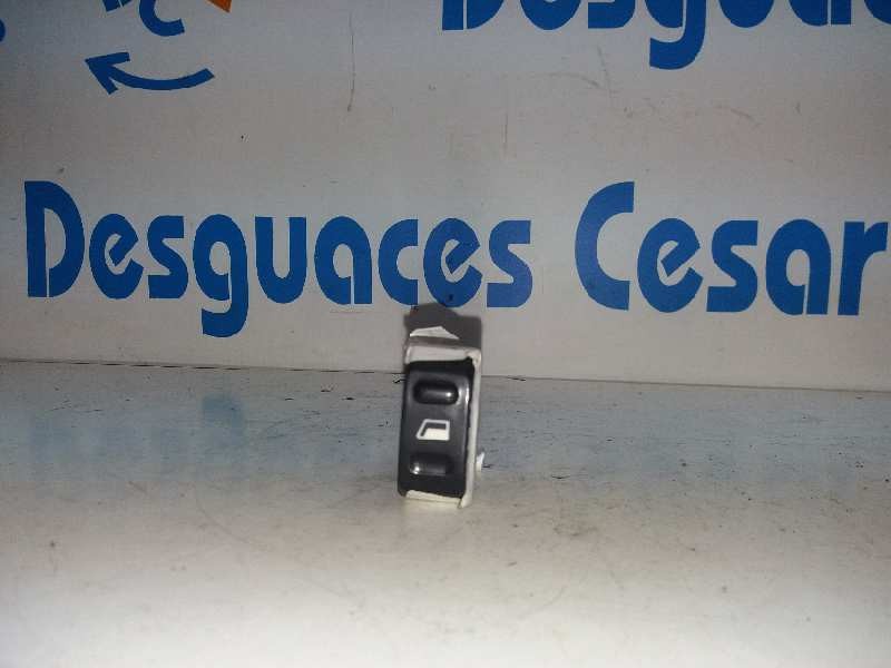 Recambio de mando elevalunas delantero derecho para citroën xsara picasso 2.0 hdi referencia OEM IAM   