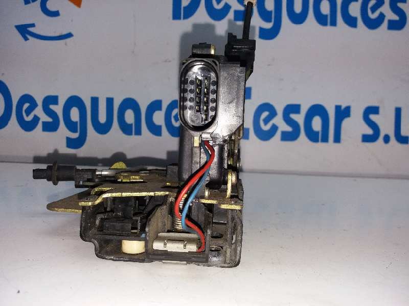 Recambio de cerradura puerta delantera derecha para audi a6 berlina (4b2) 2.5 tdi referencia OEM IAM   