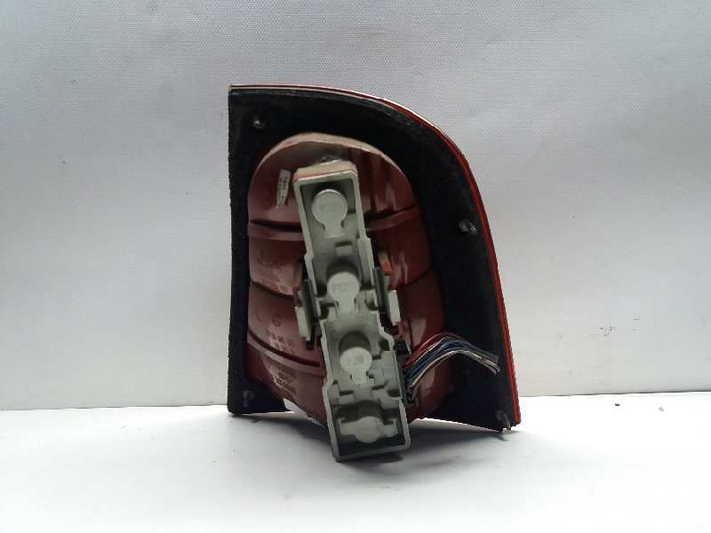 Recambio de piloto trasero izquierdo para skoda octavia berlina (1u2) tour referencia OEM IAM 1U6945111C  