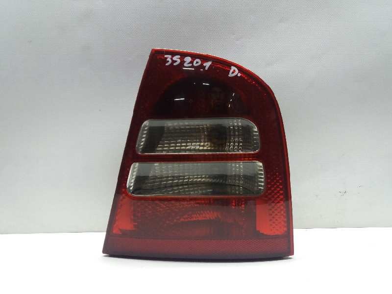 Recambio de piloto trasero derecho para skoda octavia berlina (1u2) tour referencia OEM IAM 1U6945112C  