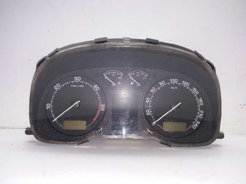 Recambio de cuadro instrumentos para skoda octavia berlina (1u2) tour referencia OEM IAM 1U0920811J 1U0920801B 