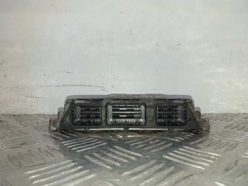 Recambio de centralita motor uce para renault scenic ii authentique referencia OEM IAM 0281011776 8200391966 