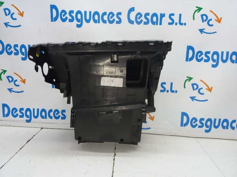 Recambio de guantera para renault scenic iii grand bose edition referencia OEM IAM  NEGRA 