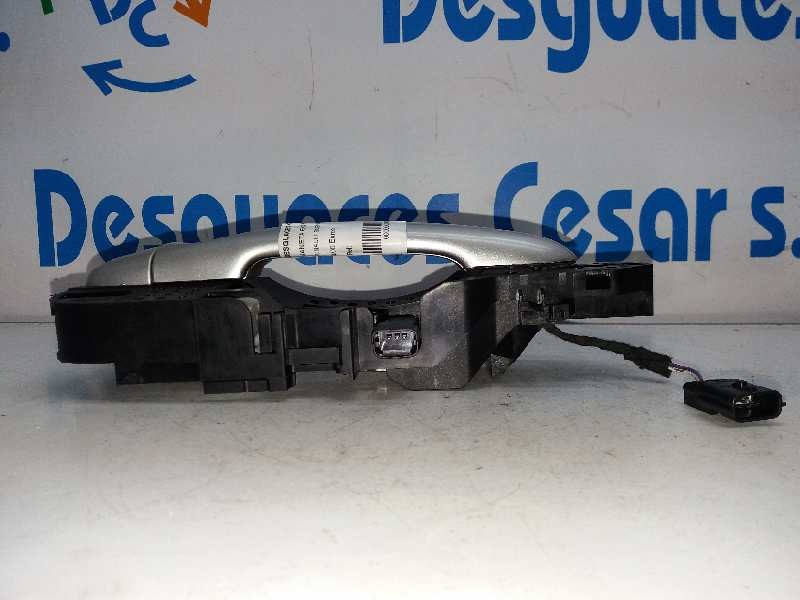 Recambio de maneta exterior delantera derecha para renault scenic iii grand bose edition referencia OEM IAM  PLATA 