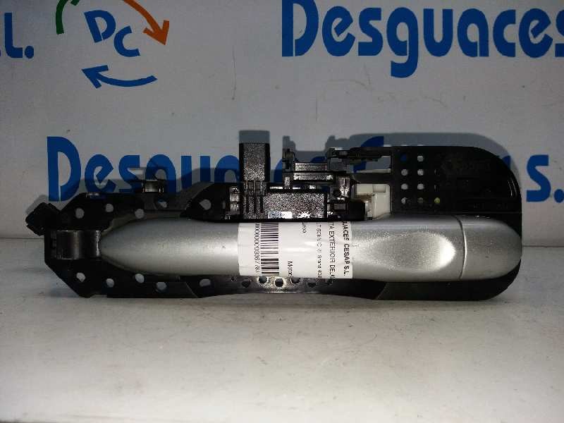 Recambio de maneta exterior delantera derecha para renault scenic iii grand bose edition referencia OEM IAM  PLATA 