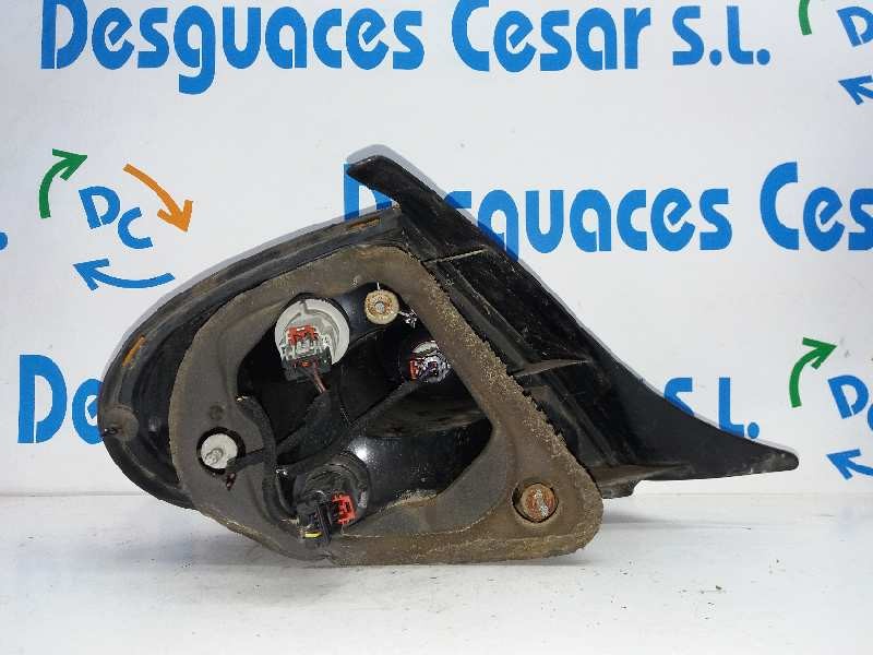 Recambio de piloto trasero derecho para chrysler neon (pl) 2.0 le referencia OEM IAM 05288528AB  
