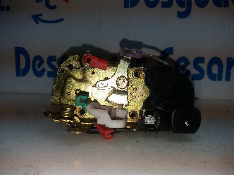Recambio de cerradura puerta delantera derecha para chrysler neon (pl) 2.0 le referencia OEM IAM 05008620AG  