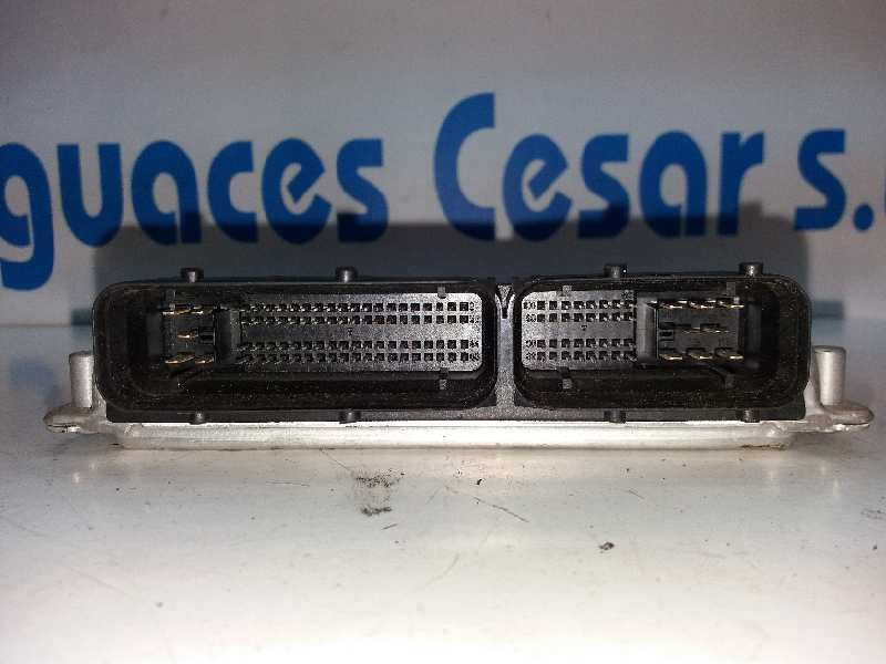 Recambio de centralita motor uce para volkswagen passat berlina (3b3) comfortline referencia OEM IAM 0261208003 3B0907557R 