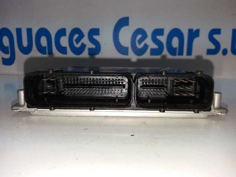 Recambio de centralita motor uce para volkswagen passat berlina (3b2) comfortline referencia OEM IAM 0261206317 8D0906018R 