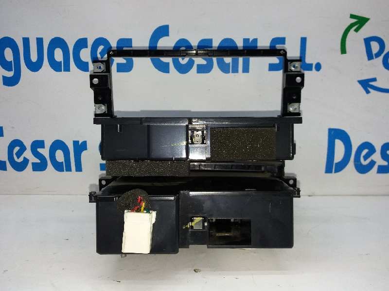 Recambio de cenicero para kia sorento 2.5 crdi ex referencia OEM IAM 847403E000  