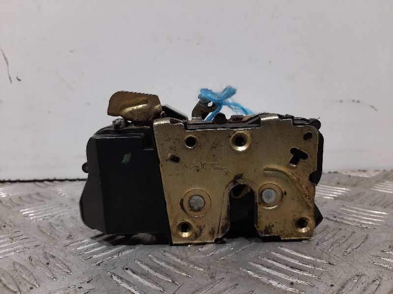 Recambio de cerradura puerta delantera derecha para volkswagen polo berlina (6n1) concept referencia OEM IAM   