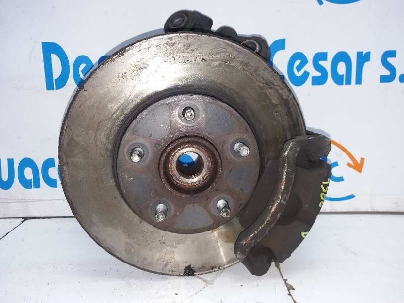 Recambio de mangueta delantera derecha para nissan primera berlina (p12) acenta referencia OEM IAM   