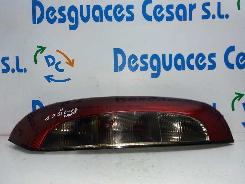 Recambio de piloto trasero derecho para opel corsa c club referencia OEM IAM 09196364  