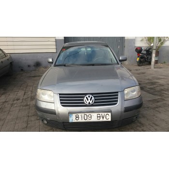 VOLKSWAGEN PASSAT BERLINA (3B3)