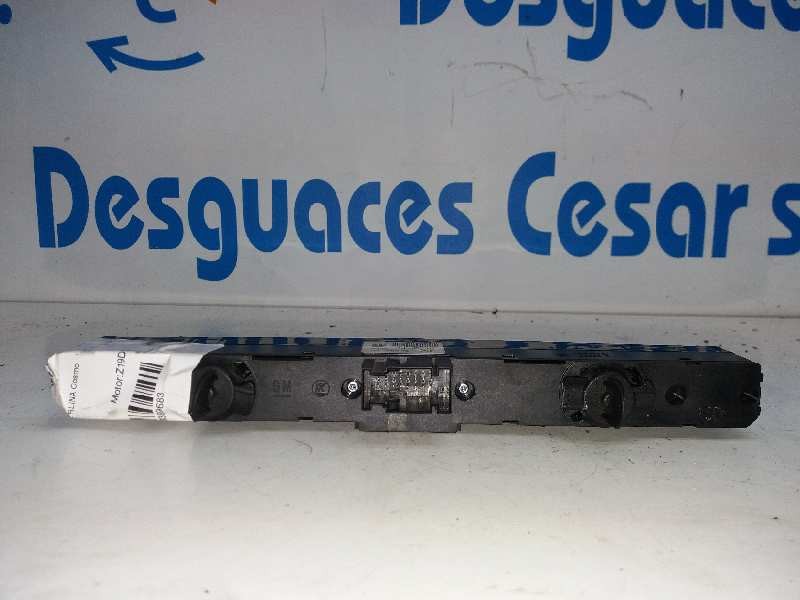 Recambio de warning para opel astra h berlina cosmo referencia OEM IAM 13100105 03758075 