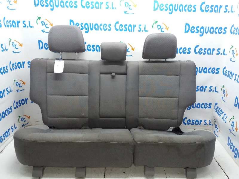 Recambio de asientos traseros para kia sorento 2.5 crdi ex referencia OEM IAM   OFERTA