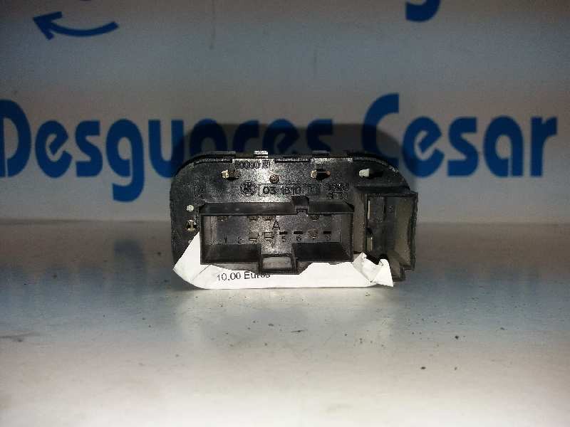 Recambio de mando elevalunas delantero izquierdo para ford mondeo berlina (gd) glx referencia OEM IAM 1096837  