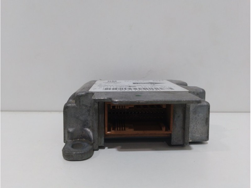 Recambio de centralita airbag para opel zafira a elegance referencia OEM IAM 330518650 09229302 