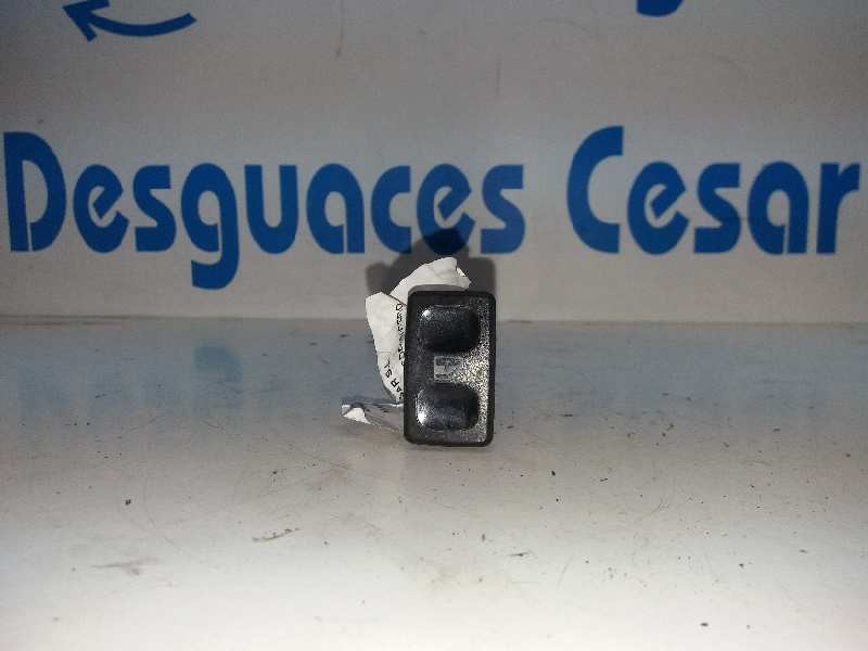 Recambio de mando elevalunas delantero derecho para volkswagen polo berlina (6n1) air referencia OEM IAM   