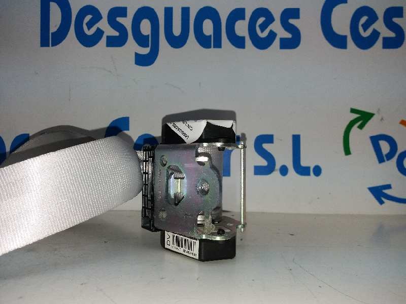 Recambio de cinturon seguridad trasero izquierdo para renault scenic iii grand bose edition referencia OEM IAM 888415677R  