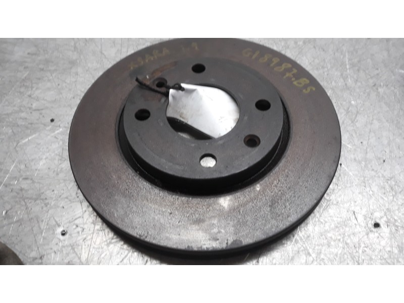 Recambio de disco freno delantero derecho para citroën xsara berlina 1.9 d sx referencia OEM IAM   