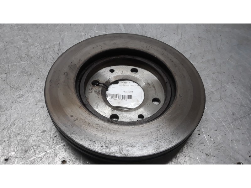 Recambio de disco freno delantero derecho para citroën xsara berlina 1.9d tonic referencia OEM IAM   