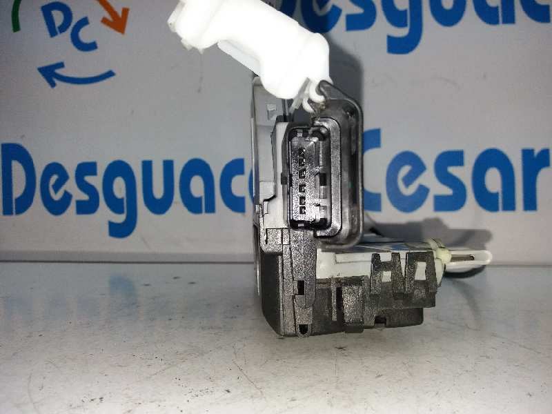 Recambio de cerradura puerta trasera izquierda para peugeot 308 style referencia OEM IAM 567165  OFERTA