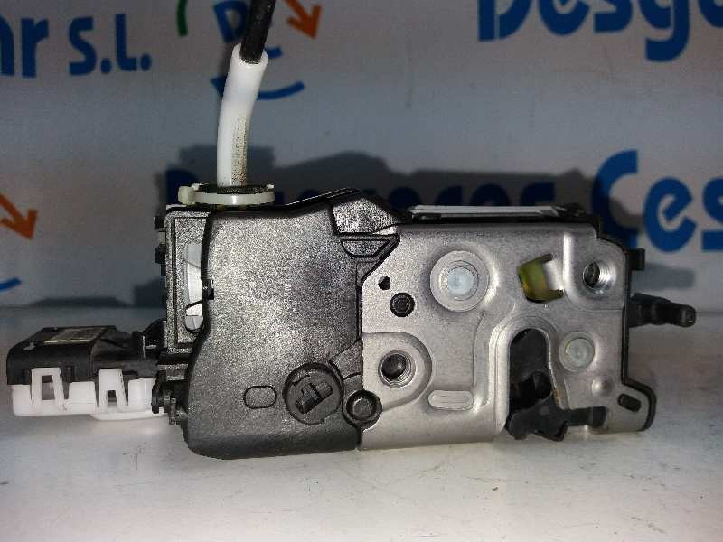 Recambio de cerradura puerta trasera izquierda para peugeot 308 style referencia OEM IAM 567165  OFERTA