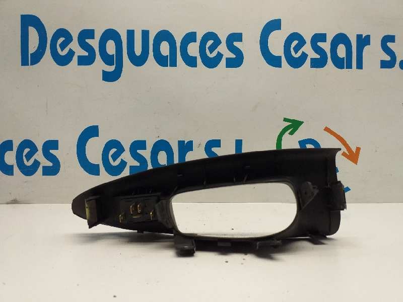 Recambio de mando elevalunas delantero derecho para audi a4 berlina (b5) 2.8 referencia OEM IAM   