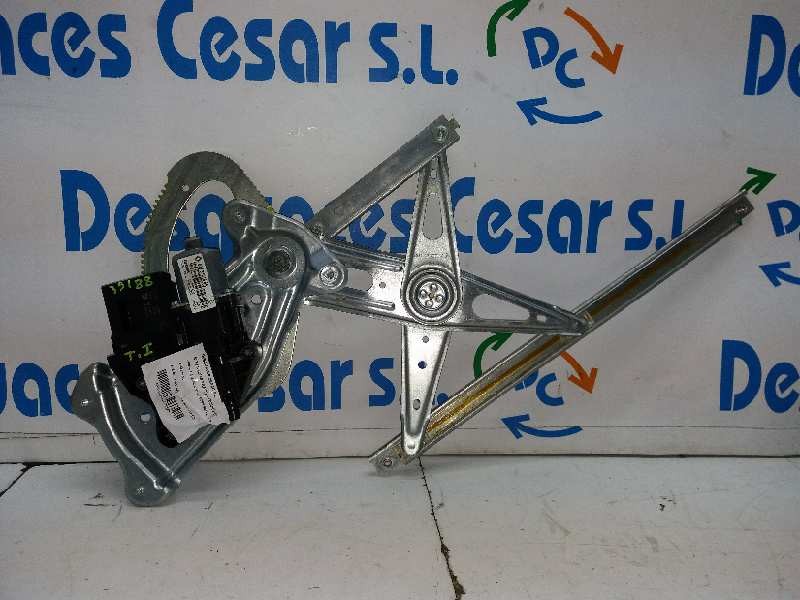 Recambio de elevalunas trasero izquierdo para renault scenic iii grand bose edition referencia OEM IAM 827310166R ELECTRICO OFER