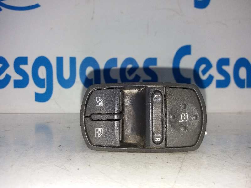 Recambio de mando elevalunas delantero izquierdo para opel corsa d cmon referencia OEM IAM 13258521AA  
