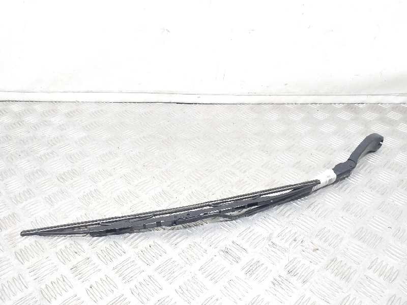 Recambio de brazo limpia delantero derecho para saab 9-3 berlina 2.0 s turbo referencia OEM IAM   