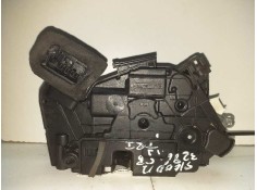 Recambio de cerradura puerta trasera izquierda para skoda rapid active referencia OEM IAM    2