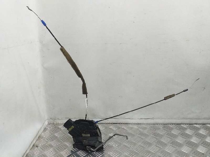 Recambio de cerradura puerta delantera izquierda para mazda 5 berl. (cr) 2.0 active+ referencia OEM IAM C235739L0C  