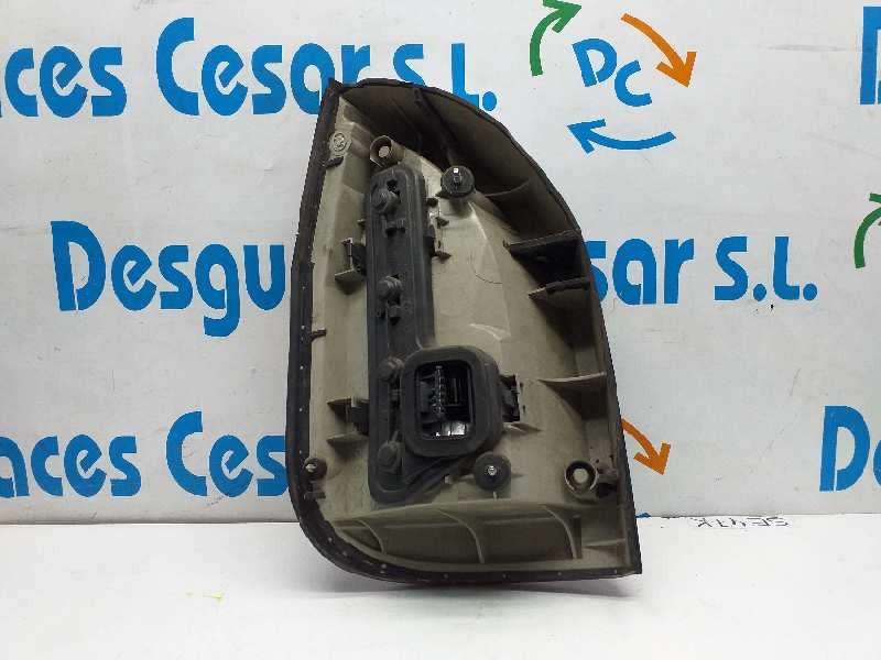 Recambio de piloto trasero derecho para opel zafira a club referencia OEM IAM   