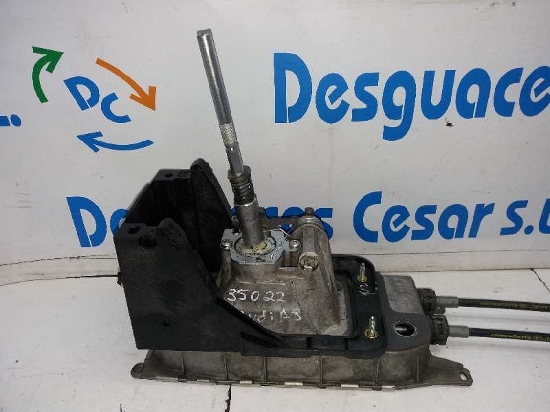Recambio de palanca cambio para audi a3 (8p) 2.0 tdi ambiente referencia OEM IAM 1K0711049AT  
