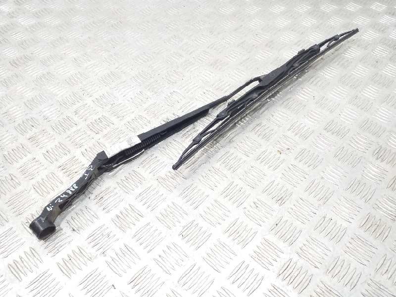 Recambio de brazo limpia delantero izquierdo para lexus is200 (gxe10) 2.0 referencia OEM IAM   