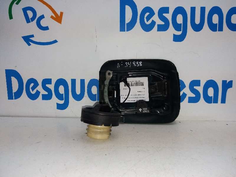 Recambio de tapa exterior combustible para lexus is200 (gxe10) 2.0 referencia OEM IAM  VERDE 