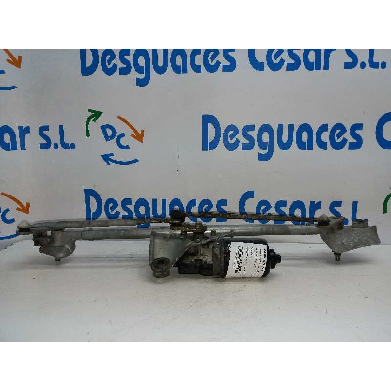 Recambio de motor limpia delantero para lexus is200 (gxe10) 2.0 referencia OEM IAM 1592003900  