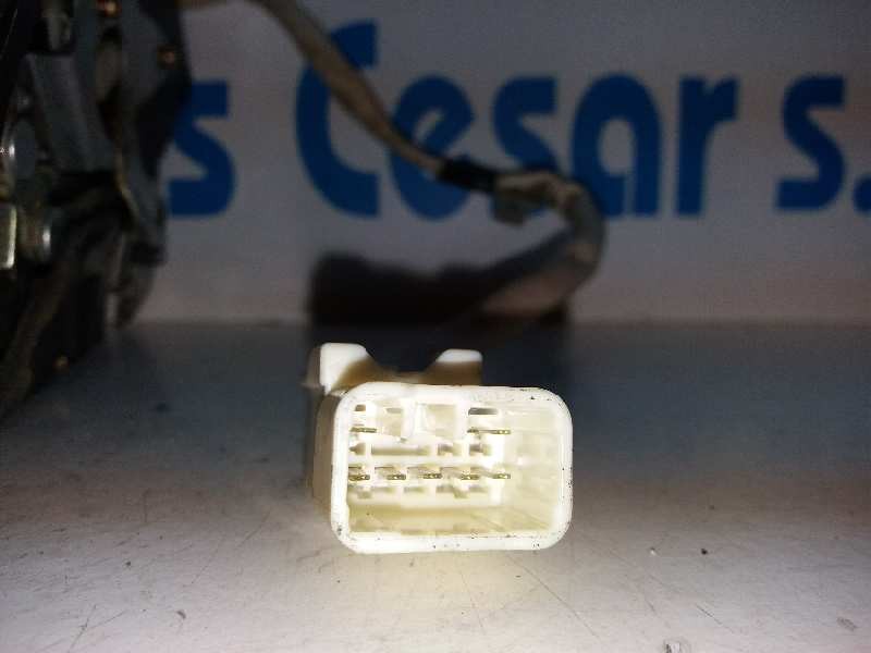 Recambio de cerradura puerta trasera izquierda para lexus is200 (gxe10) 2.0 referencia OEM IAM   