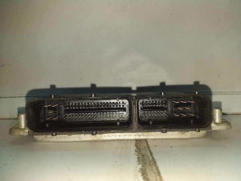 Recambio de centralita motor uce para seat toledo (1m2) select referencia OEM IAM 0281010060 038906012T 