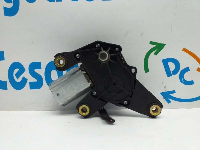Recambio de motor limpia trasero para renault scenic ii confort expression referencia OEM IAM 8200153458  
