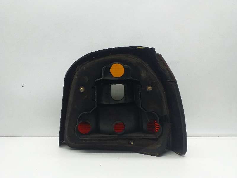 Recambio de piloto trasero izquierdo para volkswagen golf iii berlina (1h1) gt referencia OEM IAM   