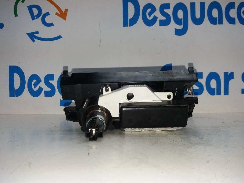 Recambio de cenicero para mazda 6 berlina (gg) 2.3 sportive (4-ptas.) referencia OEM IAM   