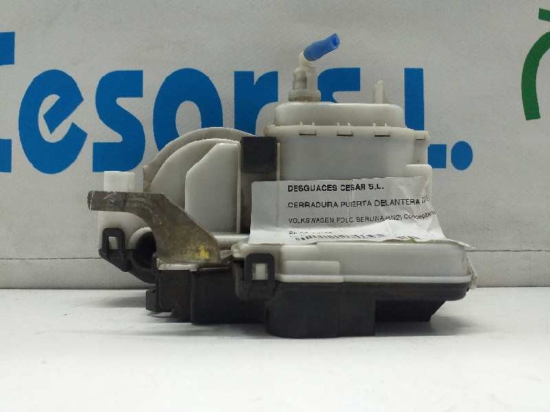 Recambio de cerradura puerta delantera derecha para volkswagen polo berlina (6n2) conceptline referencia OEM IAM   
