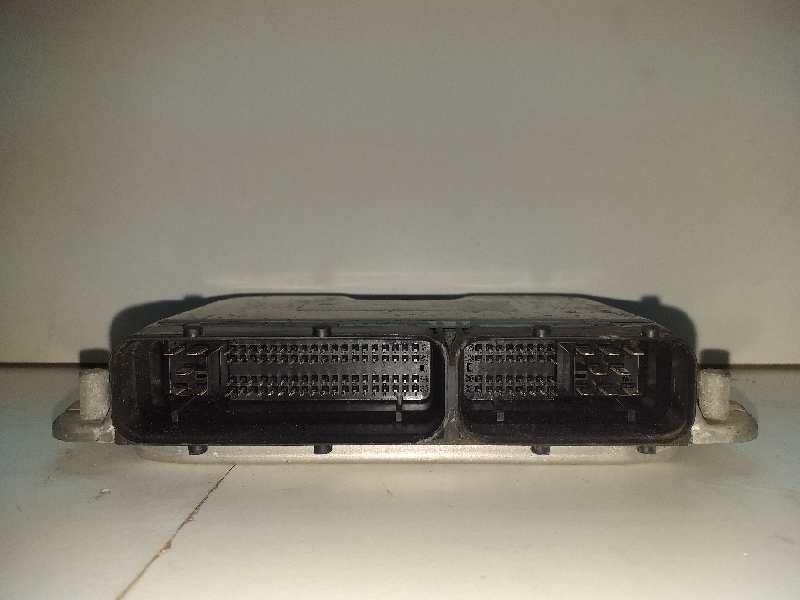 Recambio de centralita motor uce para volkswagen polo berlina (6n2) trendline referencia OEM IAM 0281010503 045906019AB  Recambio de centralita motor uce para volkswagen polo berlina (6n2) trendline referencia OEM IAM 0281010503 045906019AB