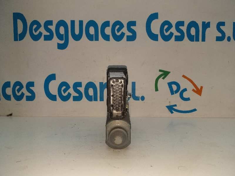 Recambio de motor elevalunas delantero izquierdo para volkswagen golf iv berlina (1j1) básico referencia OEM IAM 9776105404301   Recambio de motor elevalunas delantero izquierdo para volkswagen golf iv berlina (1j1) básico referencia OEM IAM 9776105404301